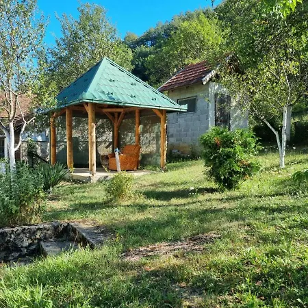 Nura Bihac